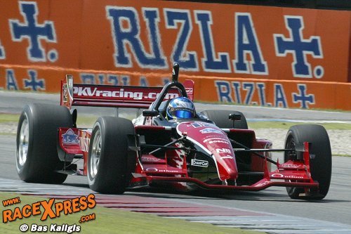 Wirth verpulverde het baanrecord op het TT circuit Assen